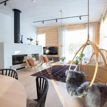 Villa Ylellinen Hirsihuvila Yllaesjaervellae *
